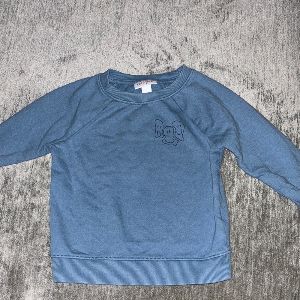 Blue crew neck sweater for baby boy!